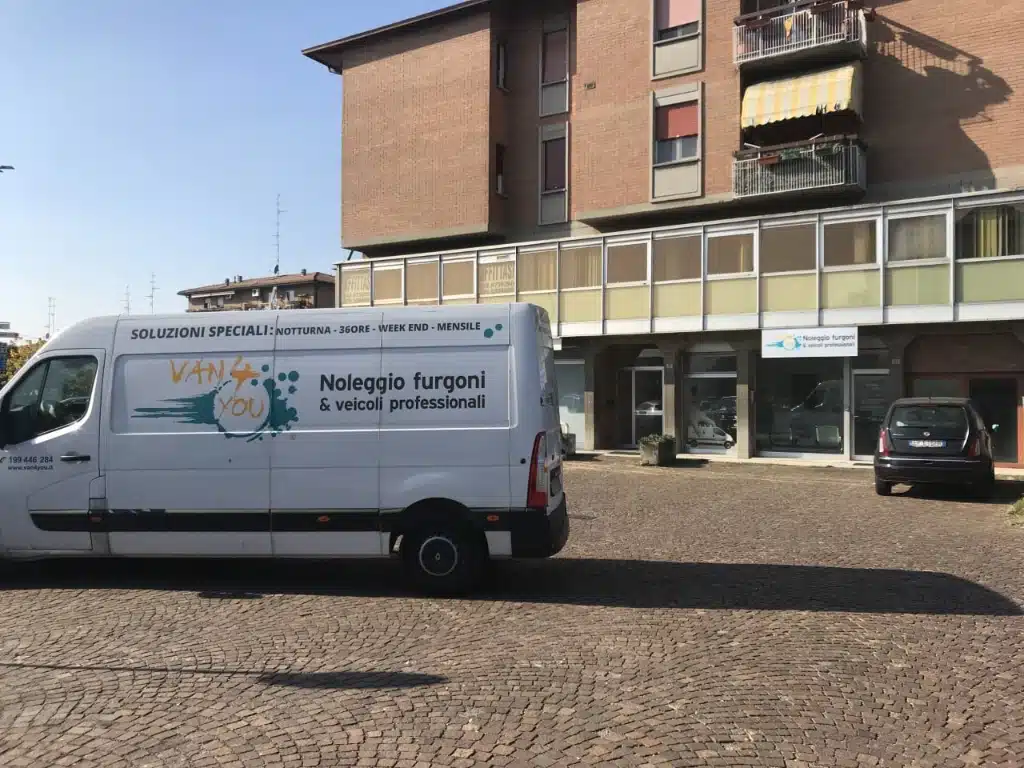flotta-sede-noleggio-carpi-3